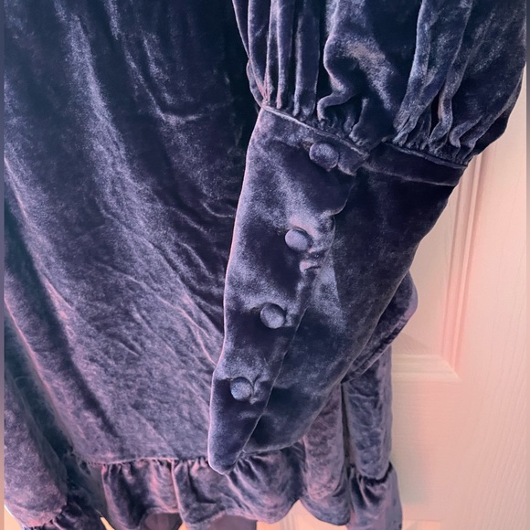 Reformation Fortune Dress - Picture 7 of 13